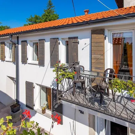 Kameni Biser Semesterbostad