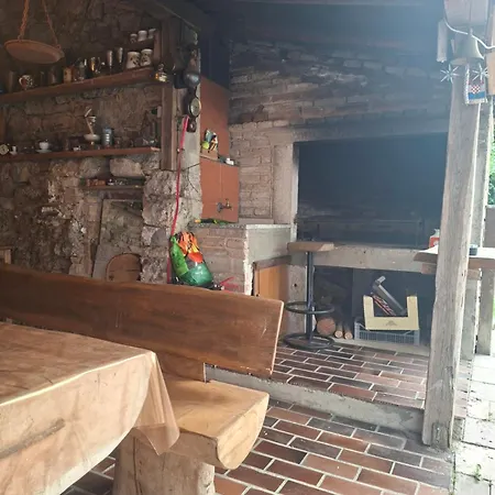 Vikendica Kameni Biser