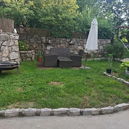 Kameni Biser Jurdani