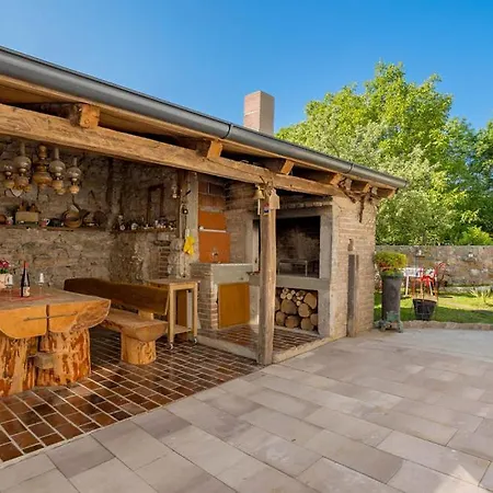 펜션 Kameni Biser Jurdani