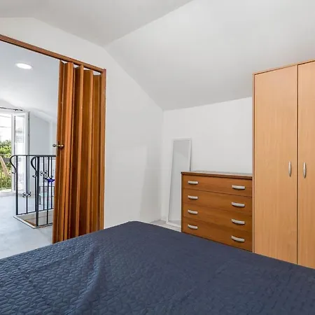 Kameni Biser * Jurdani