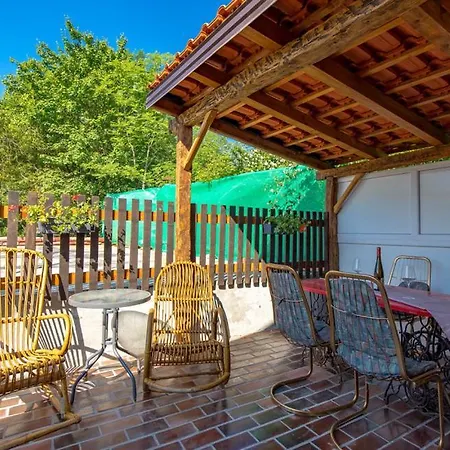 Kameni Biser Jurdani