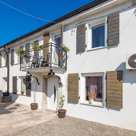 Kameni Biser * Jurdani