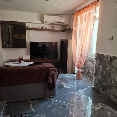 Kameni Biser * Jurdani