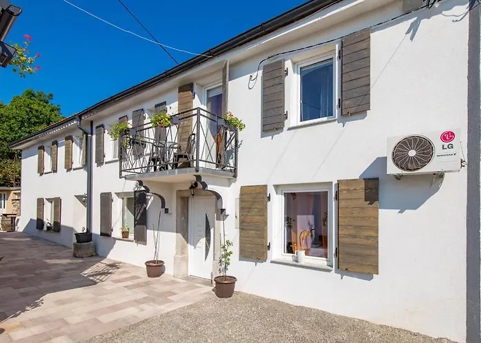 Kameni Biser * Jurdani