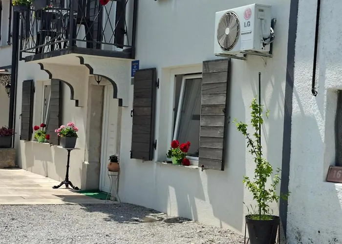 Kameni Biser Dom wakacyjny